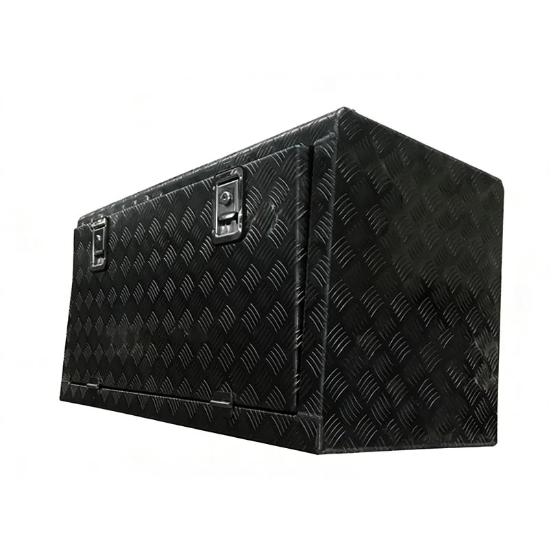 Caseta de instrumente sub caroserie